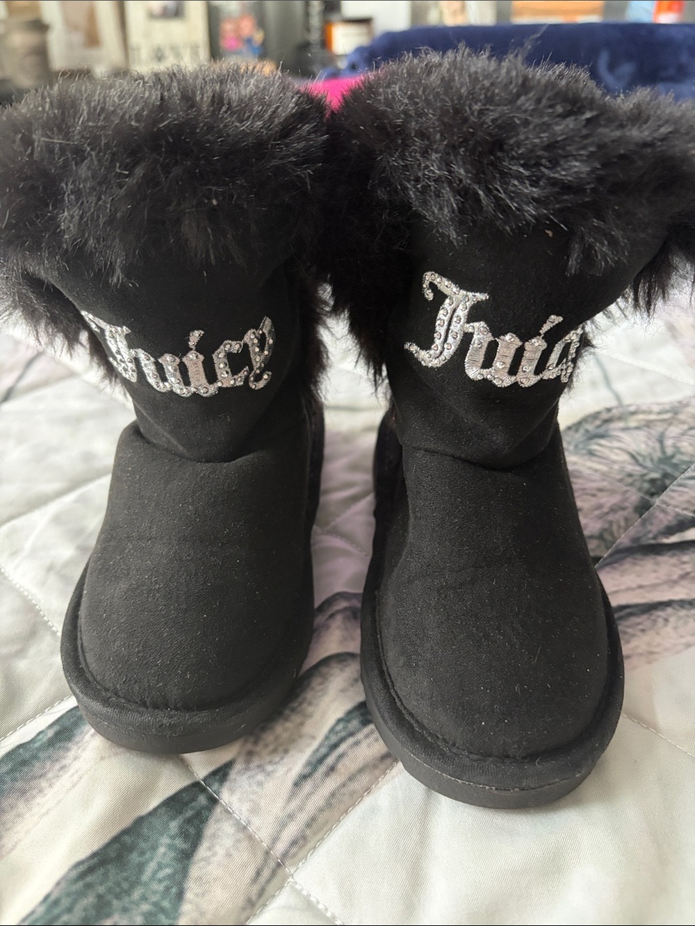 Juicy Couture Black Girls Faux-Fur Logo Boot